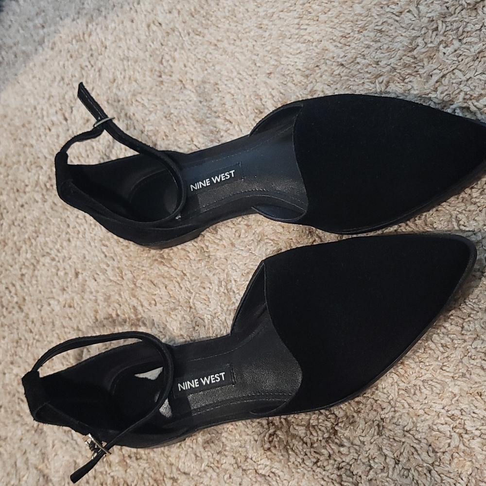 Nine west flats